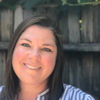 Meredith Petit headshot photo