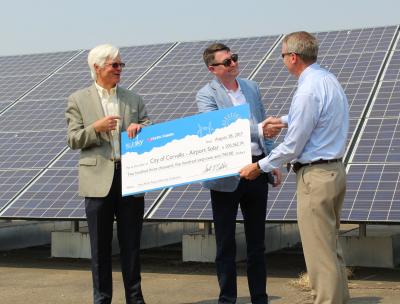 Solar panels at the Corvallis Municipal Airport